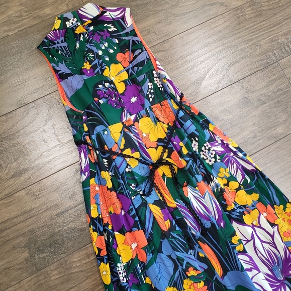 Vintage 1960s Vietnamese Floral Mod Maxi Dress Size 6 - Picture 7 of 9